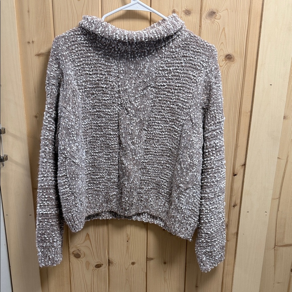 Cozy Knit Turtleneck Sweater - Cream